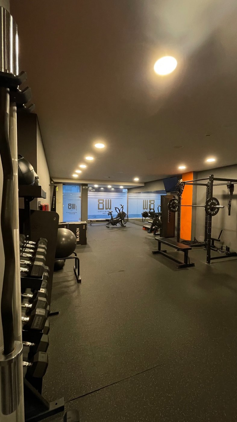 Área de treino do W8 Premium Fitness
